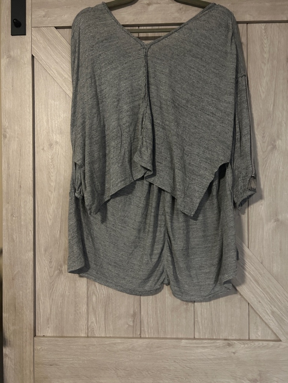 We the people in size extra small no callouts.